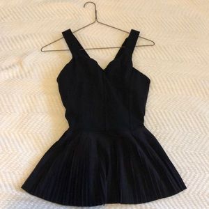 Lululemon tennis peplum black top